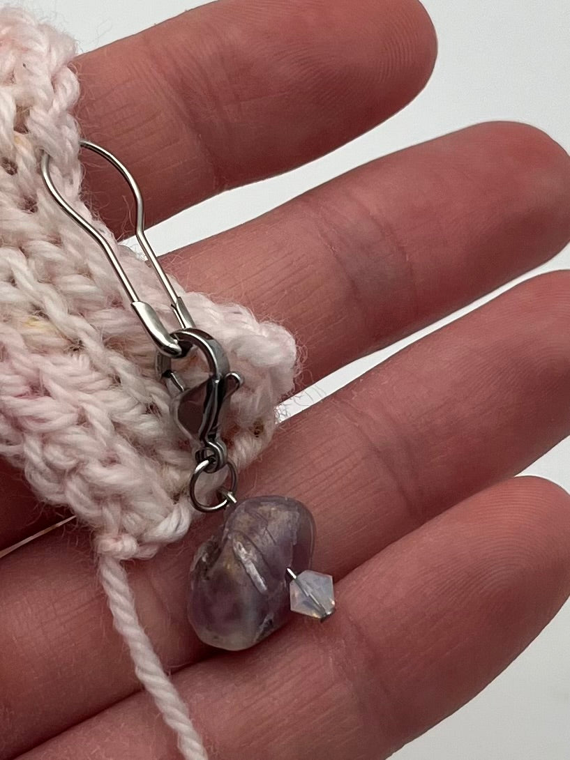 Fluorit und Facettperle mit Karabiner Silber