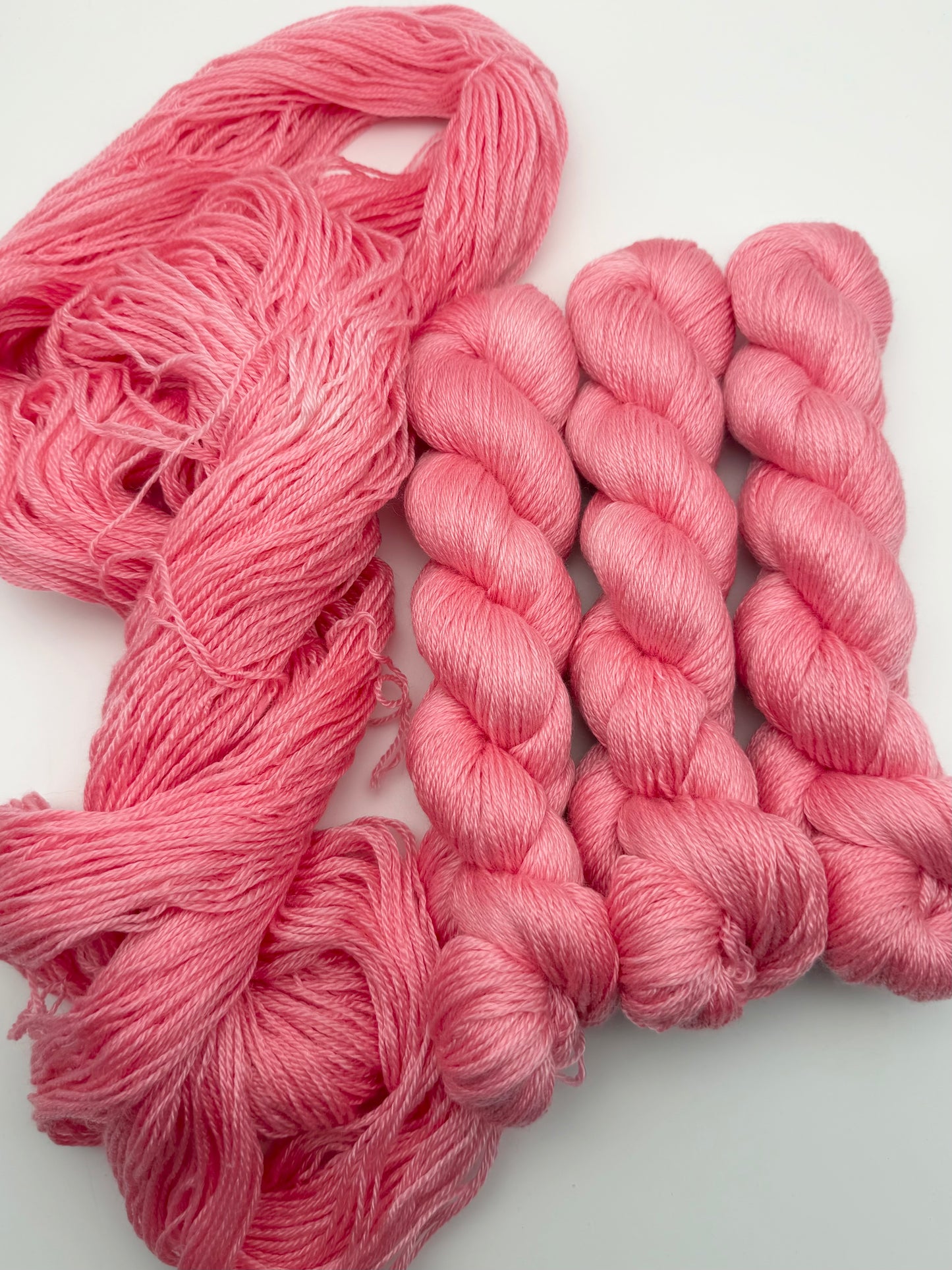 Flamingo Bright Fingering