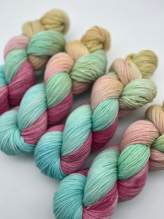 Sweet Coral Classic Sock