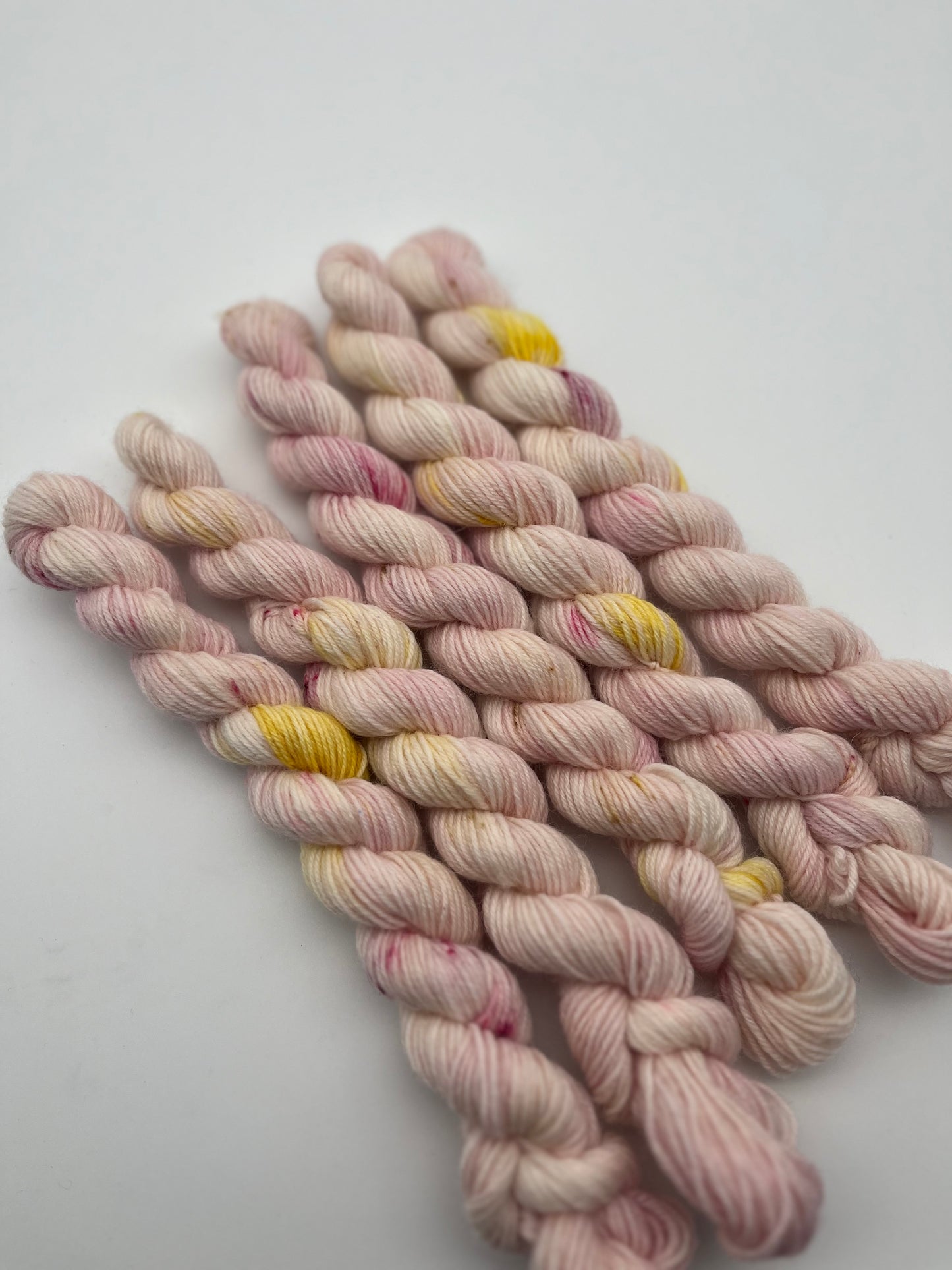 Whispering Rose Classic Sock Mini