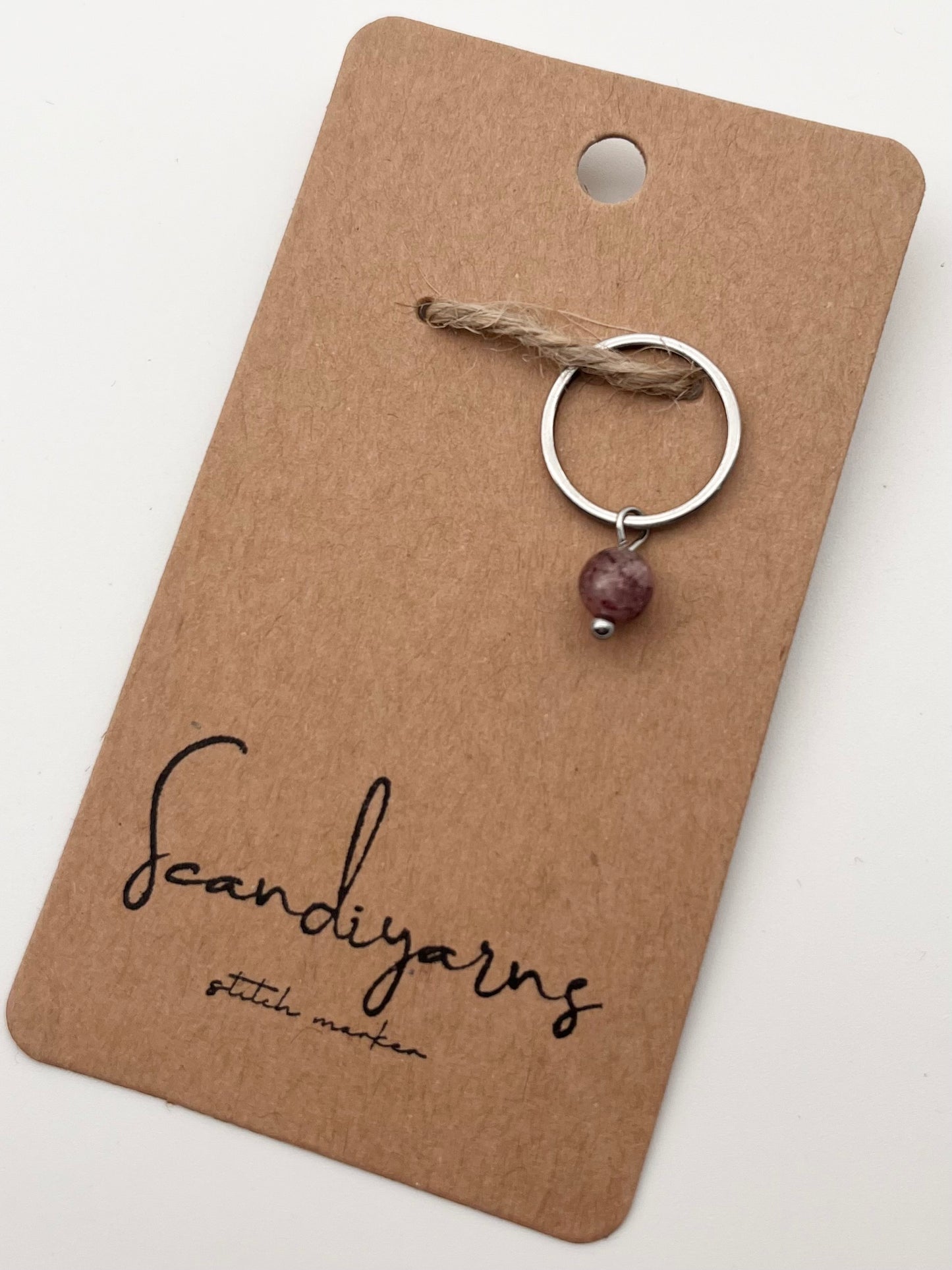 Erdbeerquarz mit großem Ring Silber