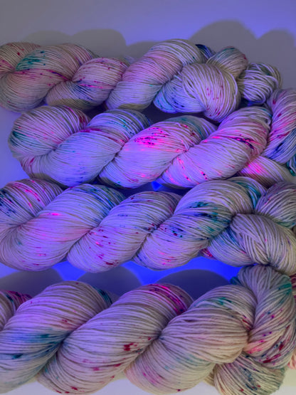 Hanami Silky Sock