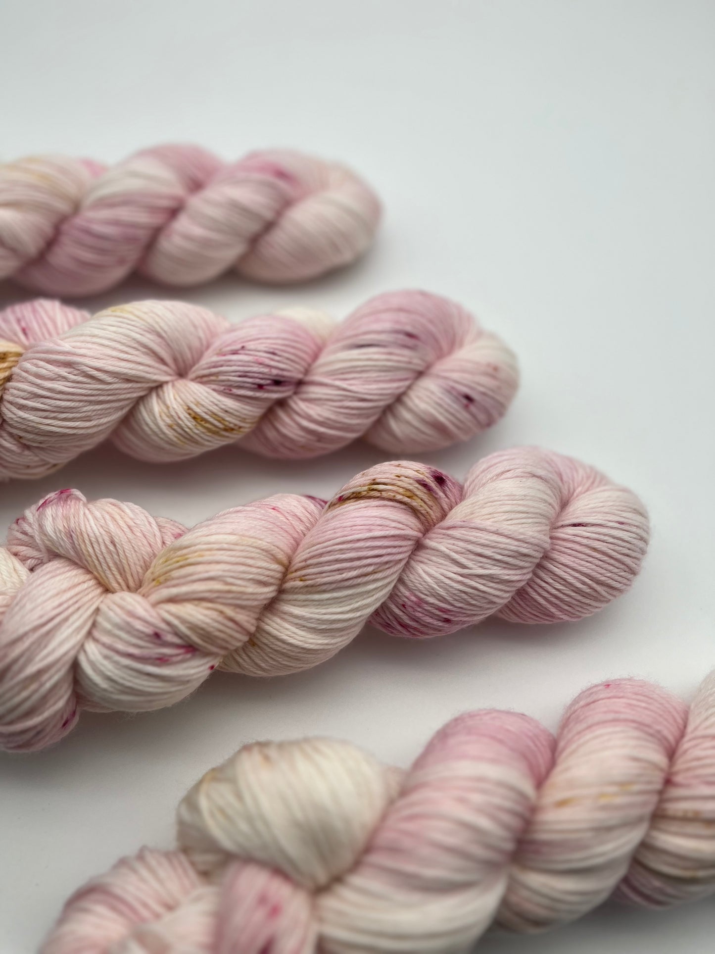 Whispering Rose Soft DK