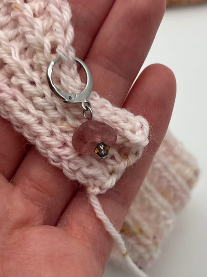 Erdbeerquarz, Morganit, Fluorit, und Facettperlen mit Huggie 3er Set Silber