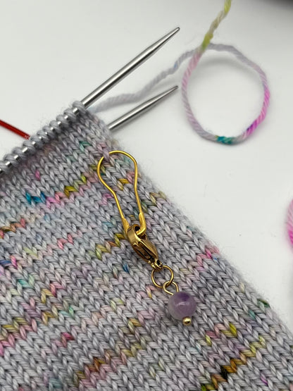 Amethyst mit Karabiner Gold