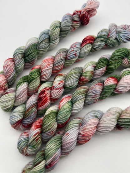 Mistletoe Classic Sock Mini
