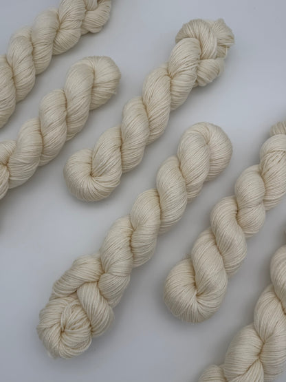 desired color Soft Sock