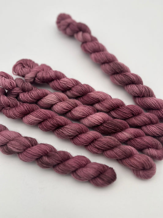 Mauve Classic Sock Mini