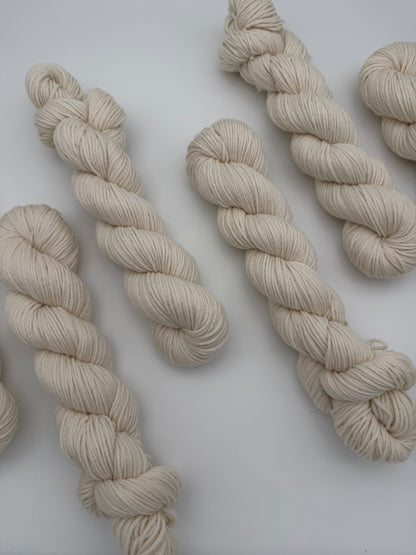 desired color Soft Sock