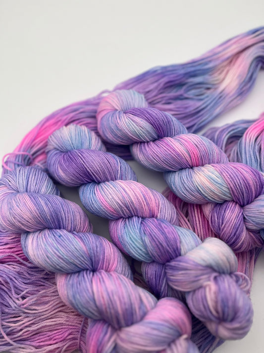Bubblegum Cuddle Sock