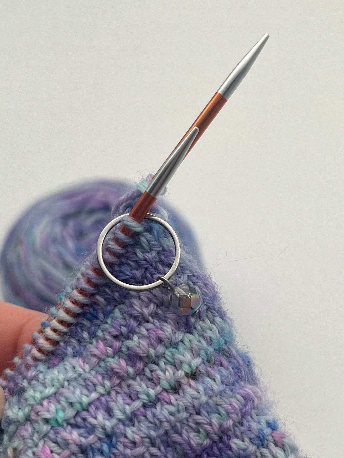 Rondellperle Bunt mit großem Ring Silber