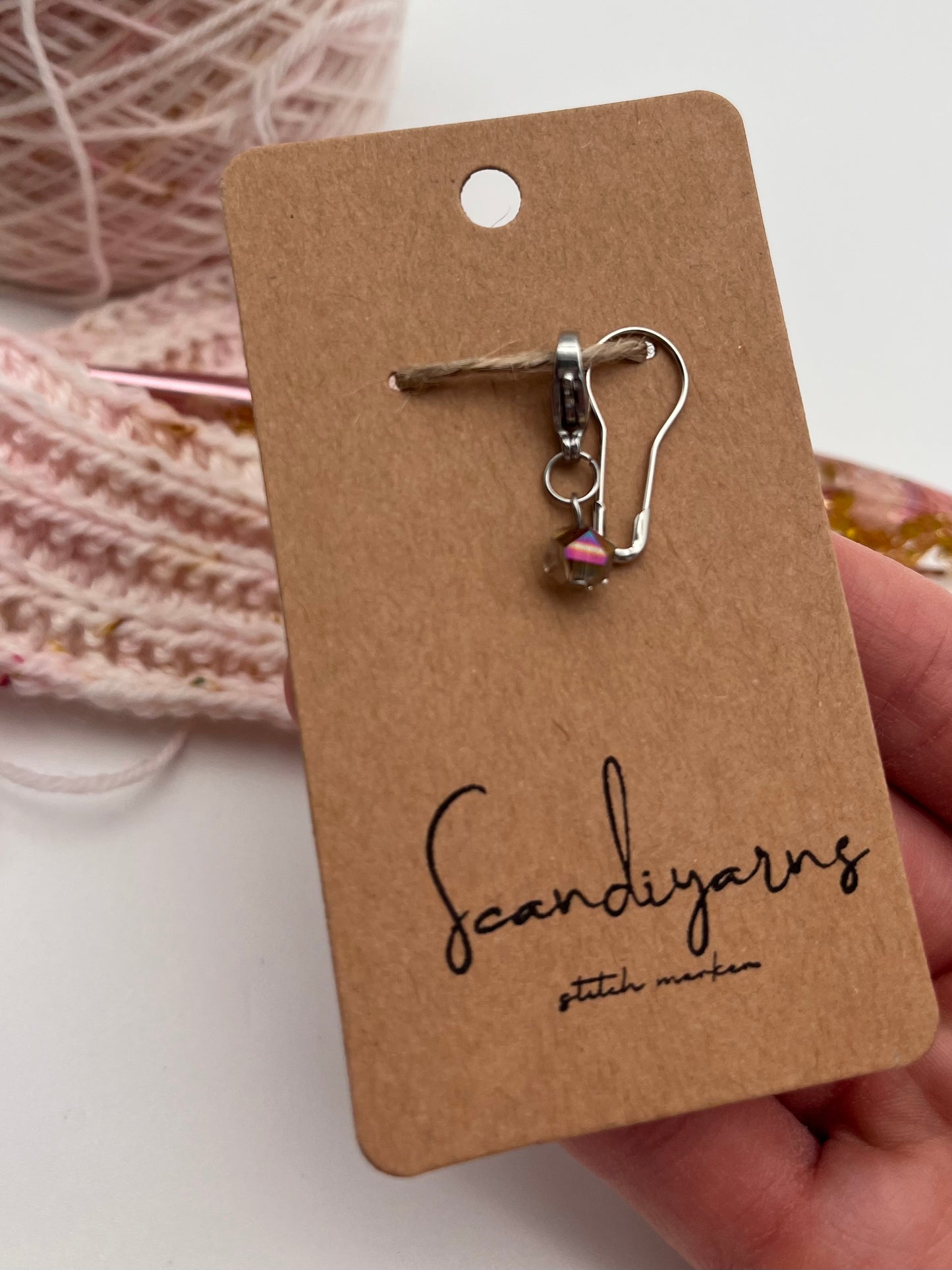 Facettperle Rosa mit Karabiner Silber