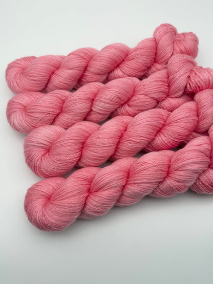 Flamingo Bright Fingering