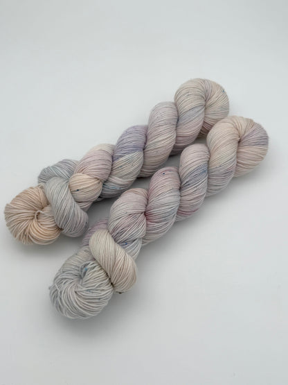 Blossom Pure Fingering