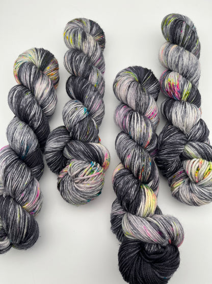 Black Diamond Cloudy Fingering