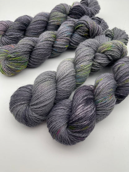 Black Diamond Puffy Worsted