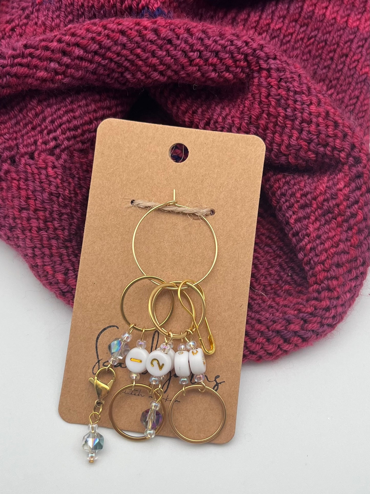 Reihenzähler 1-5 Facettperle mit großem Ring Gold