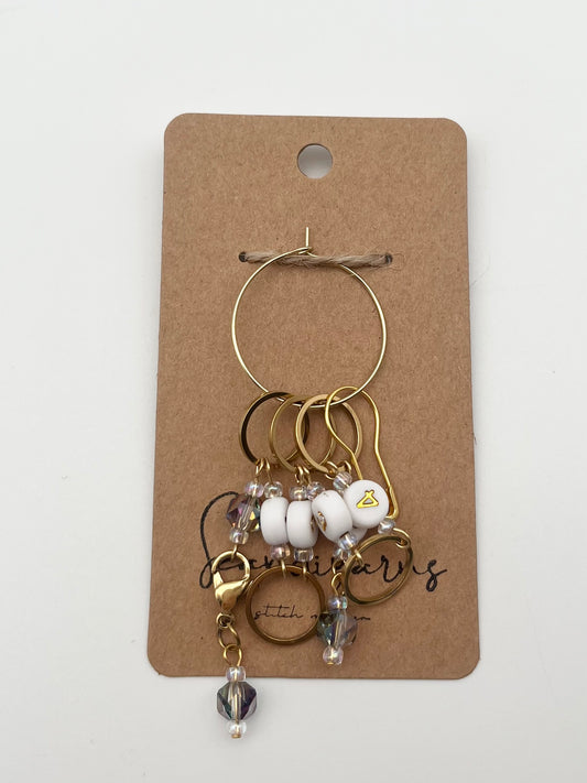 Reihenzähler 1-5 Facettperle mit kleinem Ring Gold