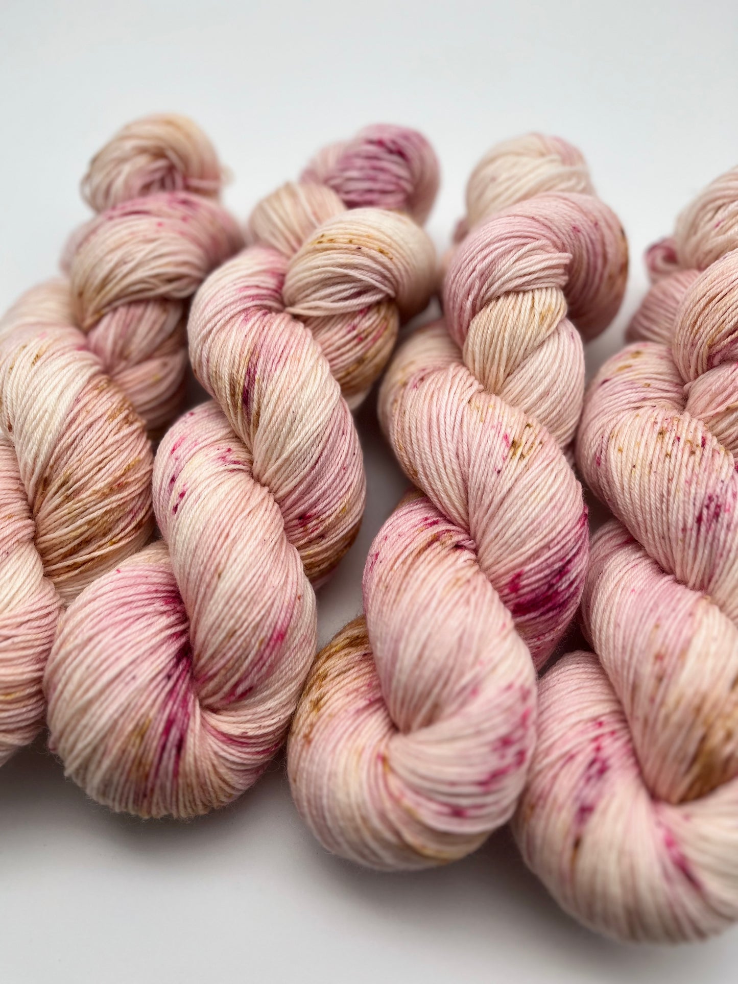 Whispering Rose Classic Sock