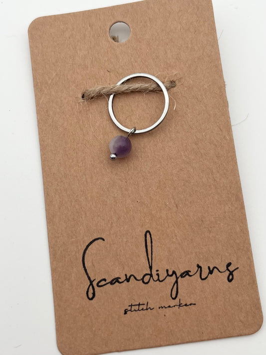 Amethyst mit großem Ring Silber