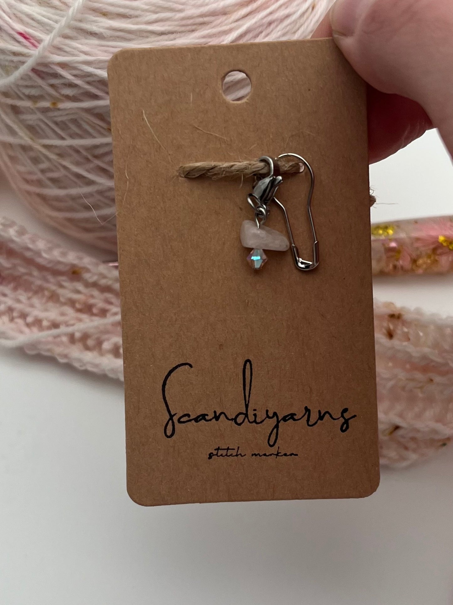 Morganit und Facettperle mit Karabiner Silber