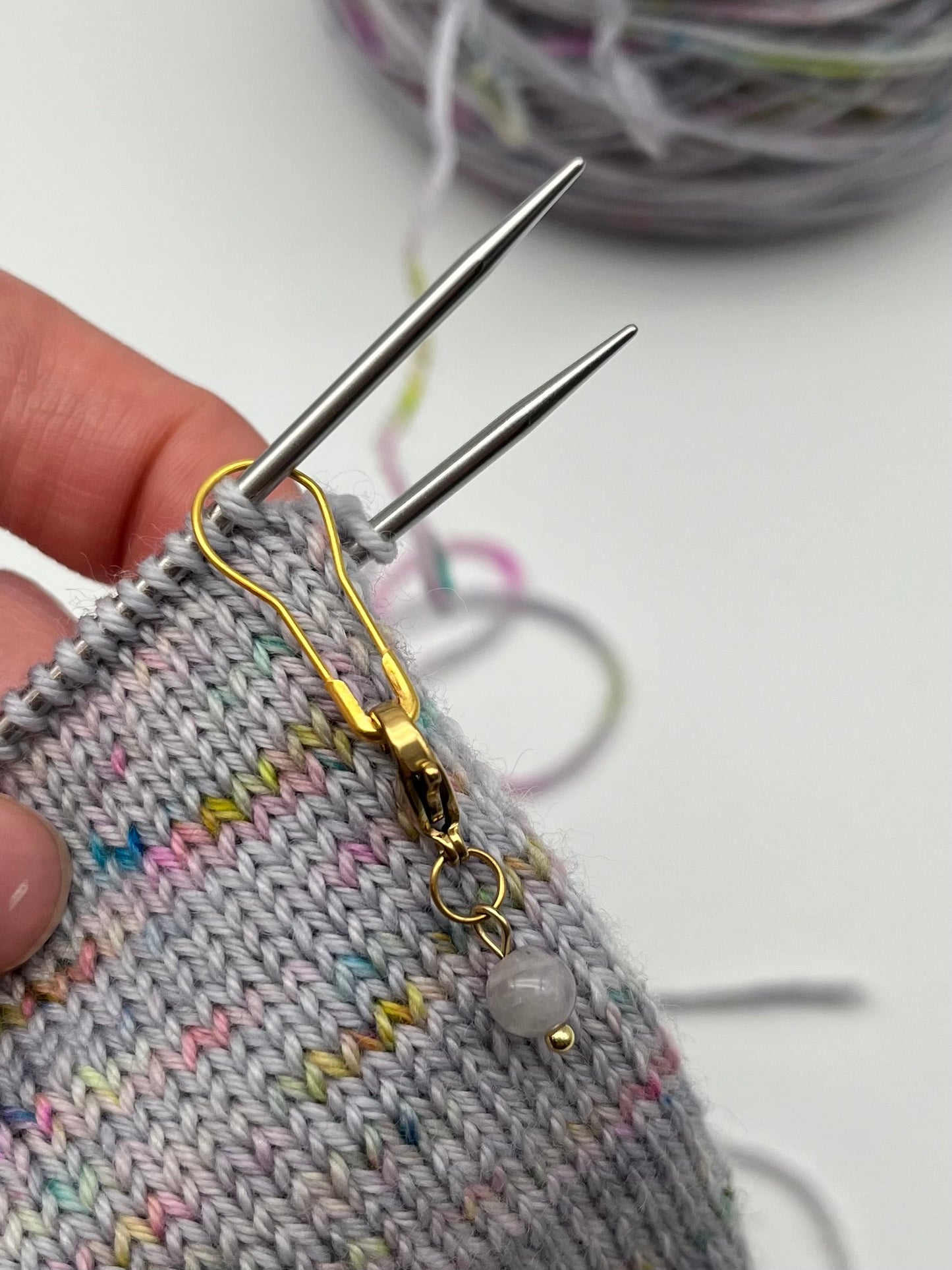 Amethyst mit Karabiner Gold