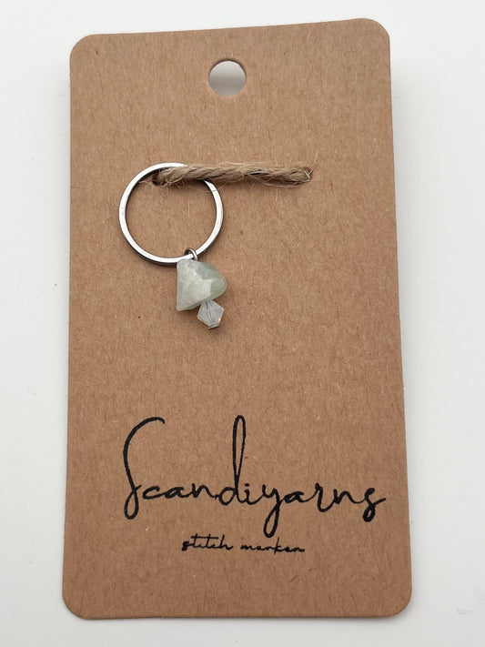 Fluorit und Facettperle mit großem Ring Silber