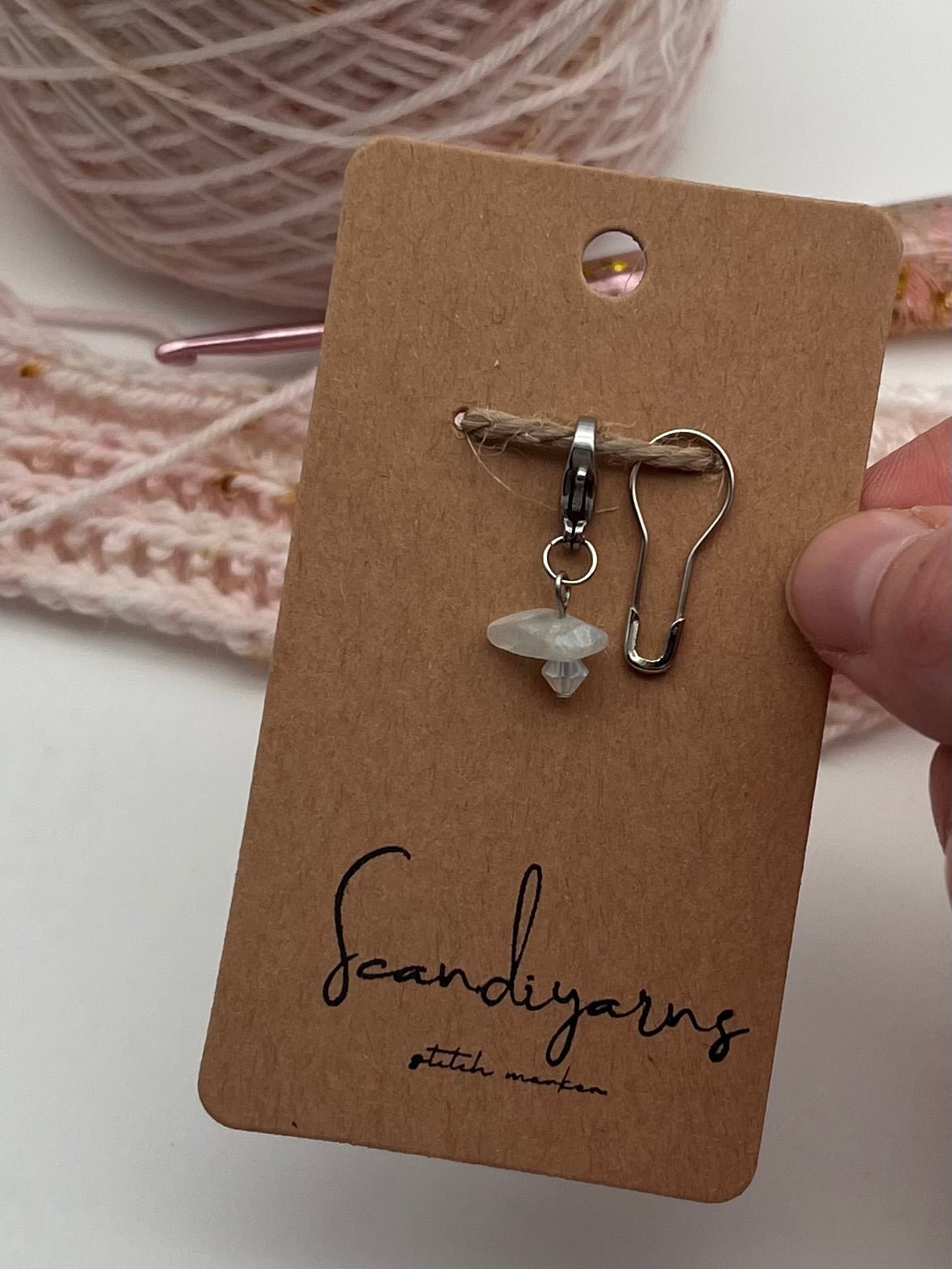 Fluorit und Facettperle mit Karabiner Silber