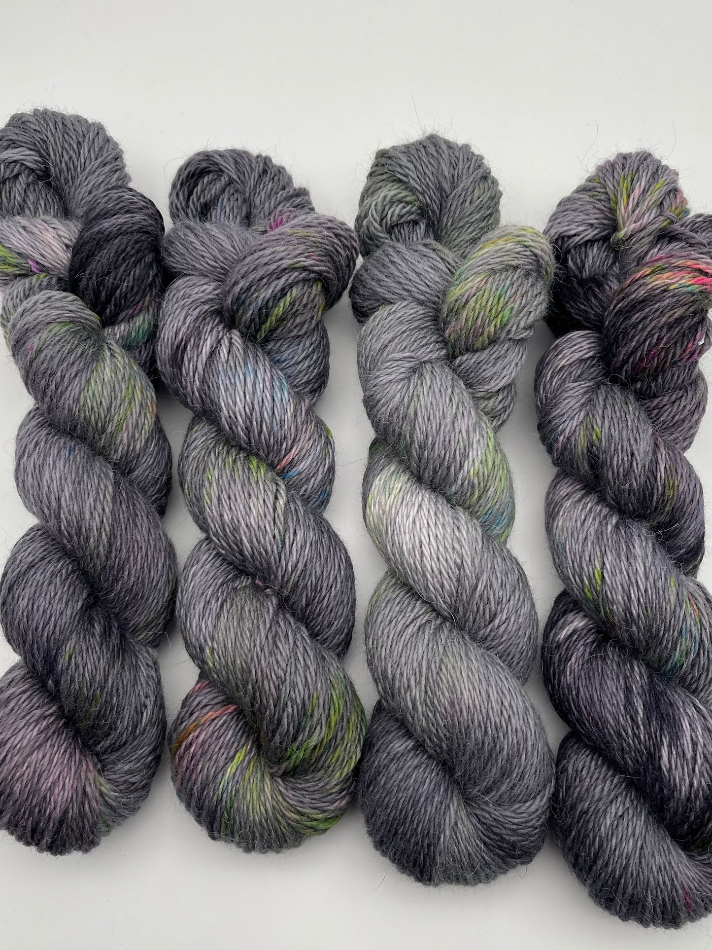 Black Diamond Puffy Worsted
