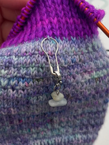 Erdbeerquarz und Morganit Stein mit Karabiner 3er Set Silber