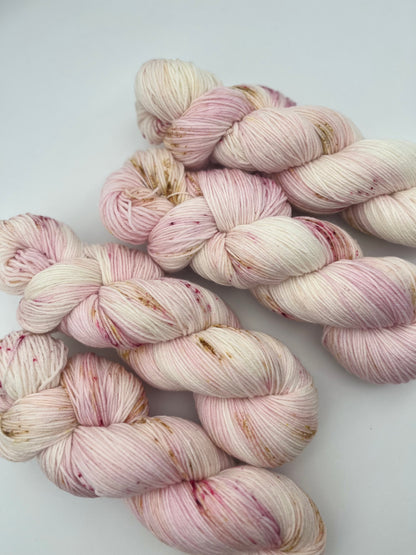 Whispering Rose Soft Sock