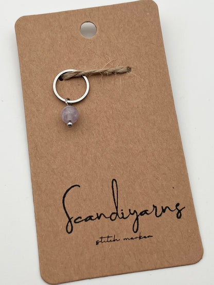 Amethyst mit kleinem Ring Silber