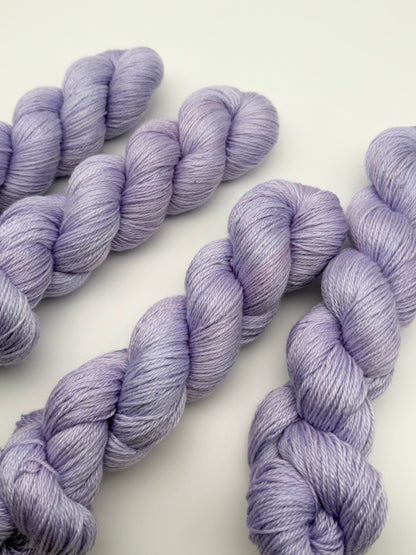 Lilac Bright Fingering