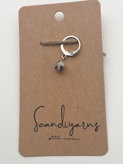 Rondellperle Silber mit Huggie Silber