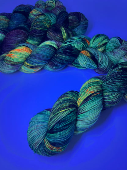 Merry Crisis Sturdy Sock