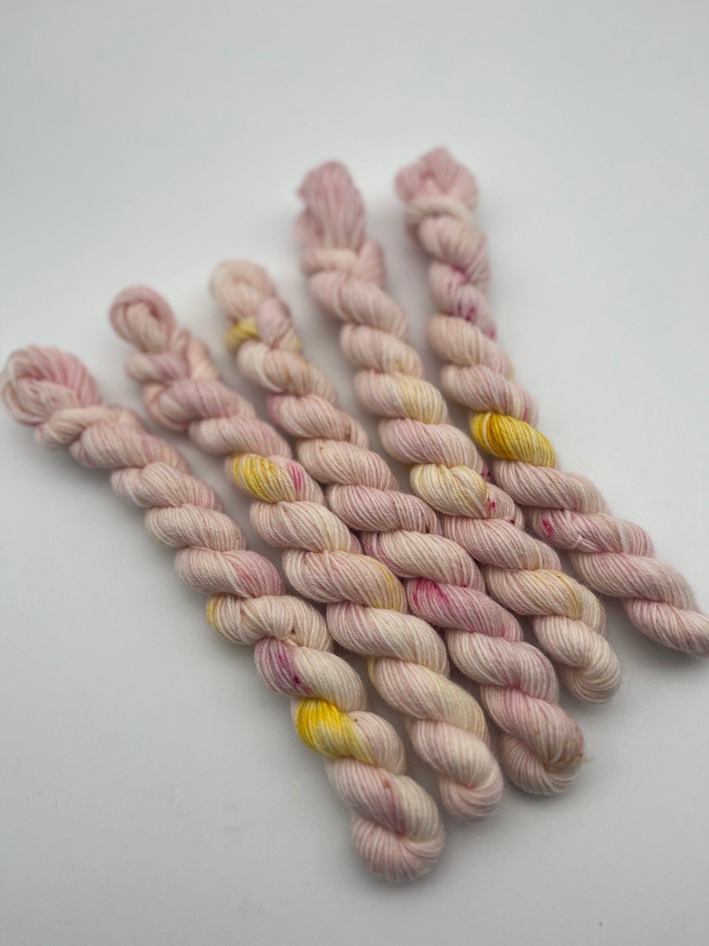 Whispering Rose Classic Sock Mini