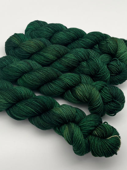 Bottle Green Soft DK