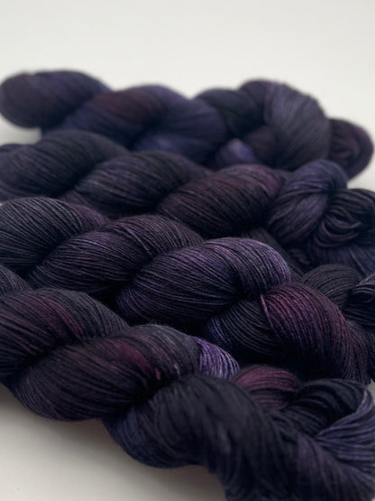 Moody Classic Sock